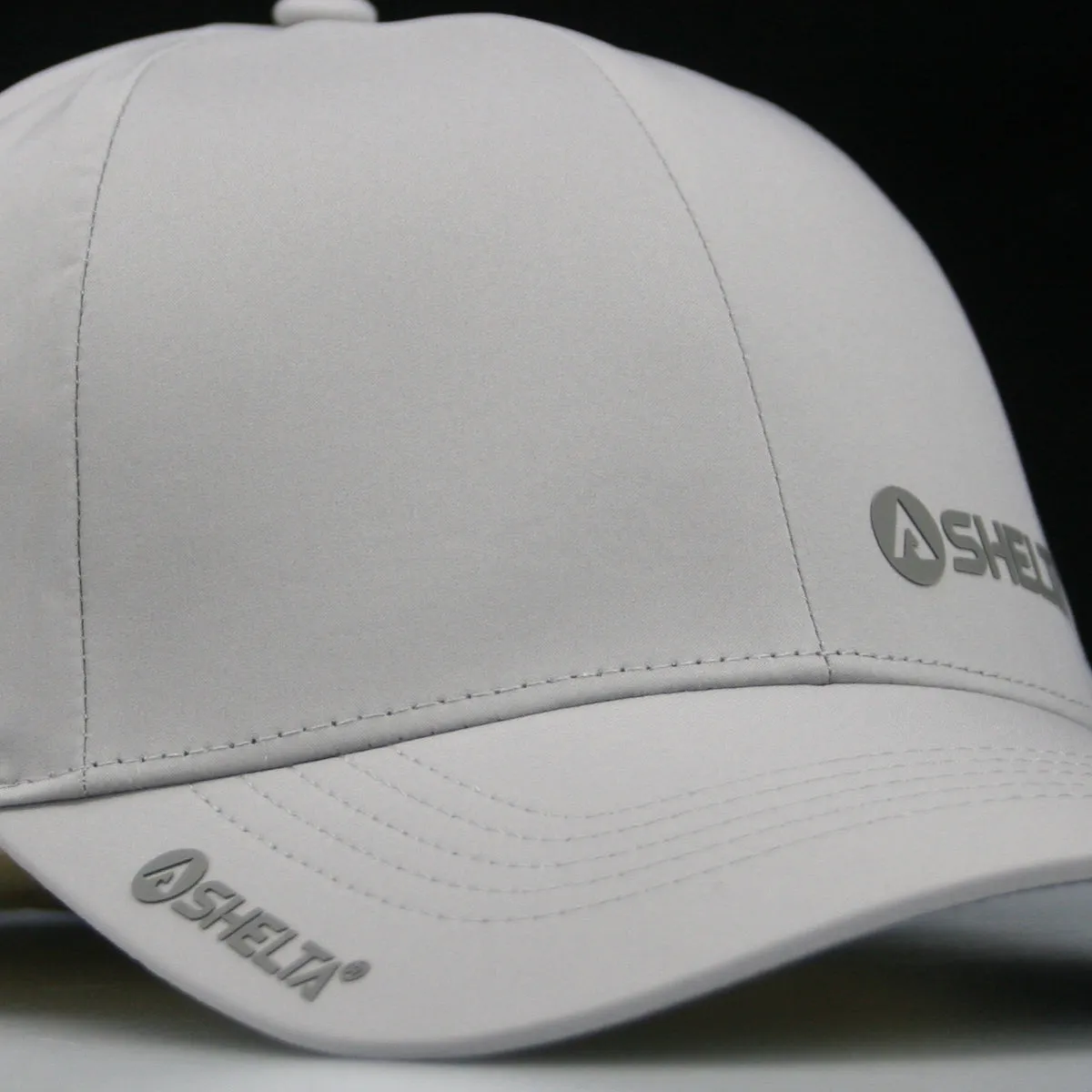 The Shelta V2 Tech Cap in Pale Grey